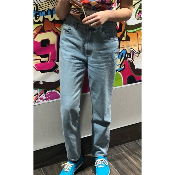 Zara Mom Jeans - Picture 4 of 4